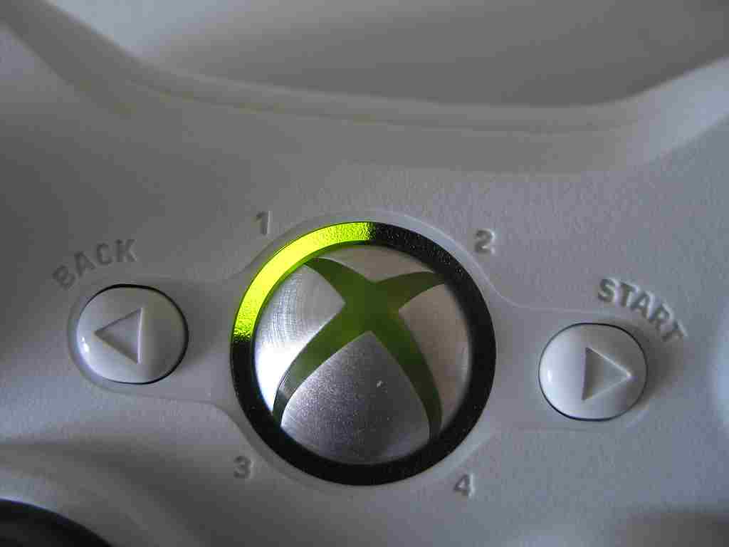 Guide button on Xbox controller