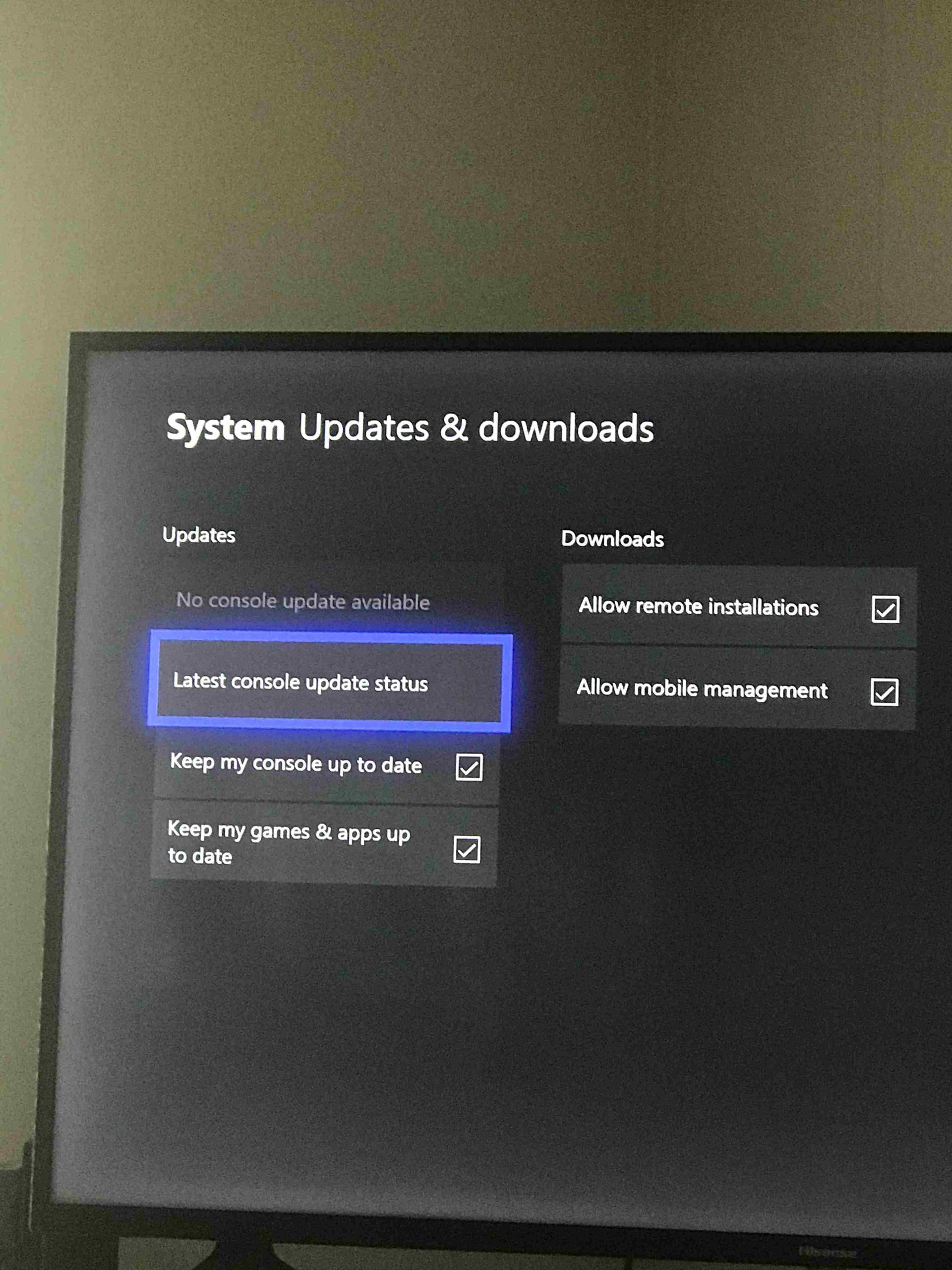 Enable automatic update on Xbox One