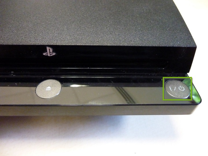 Power on the PS3 console