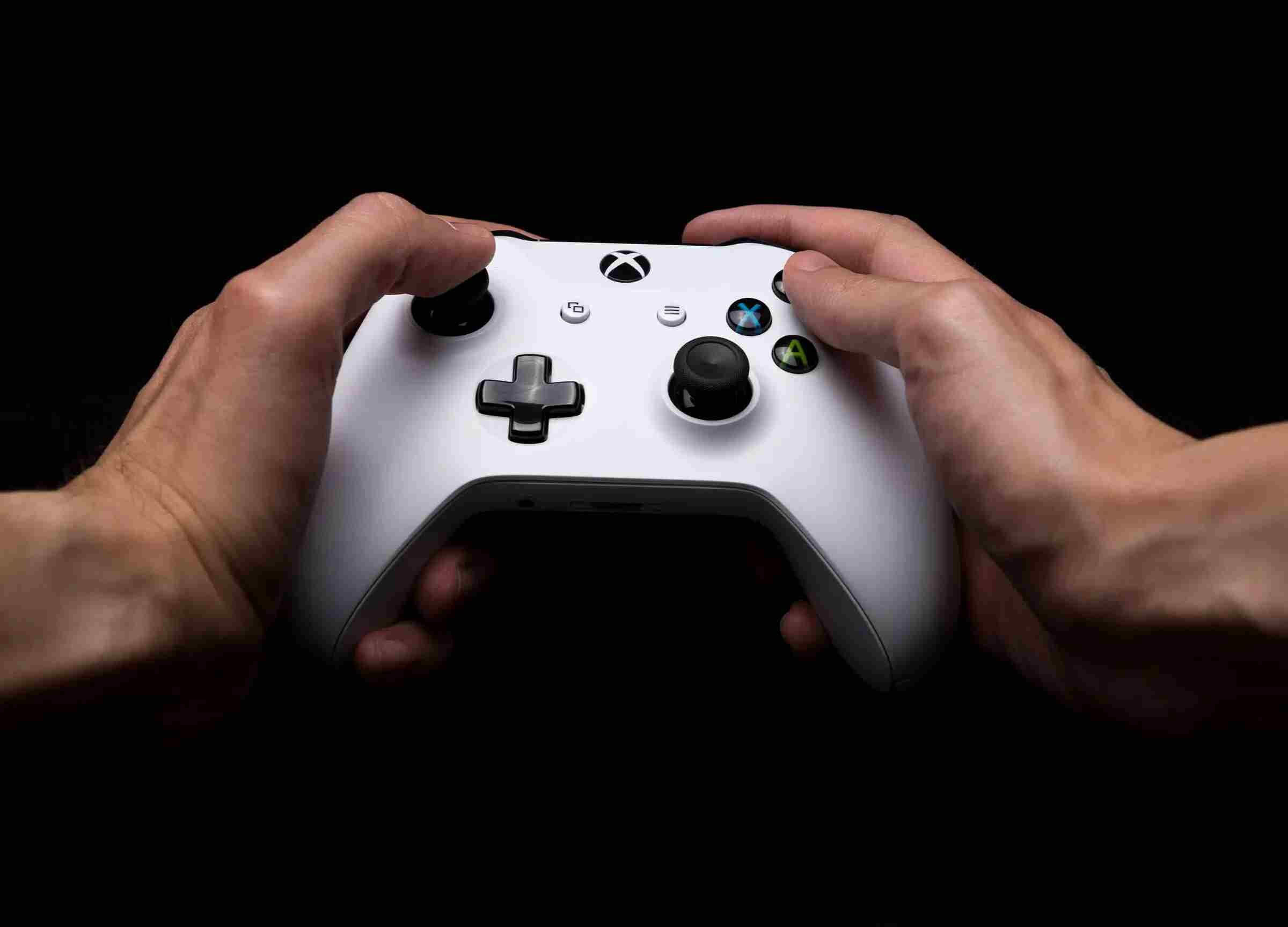 How to connect Xbox One controller to iPhone