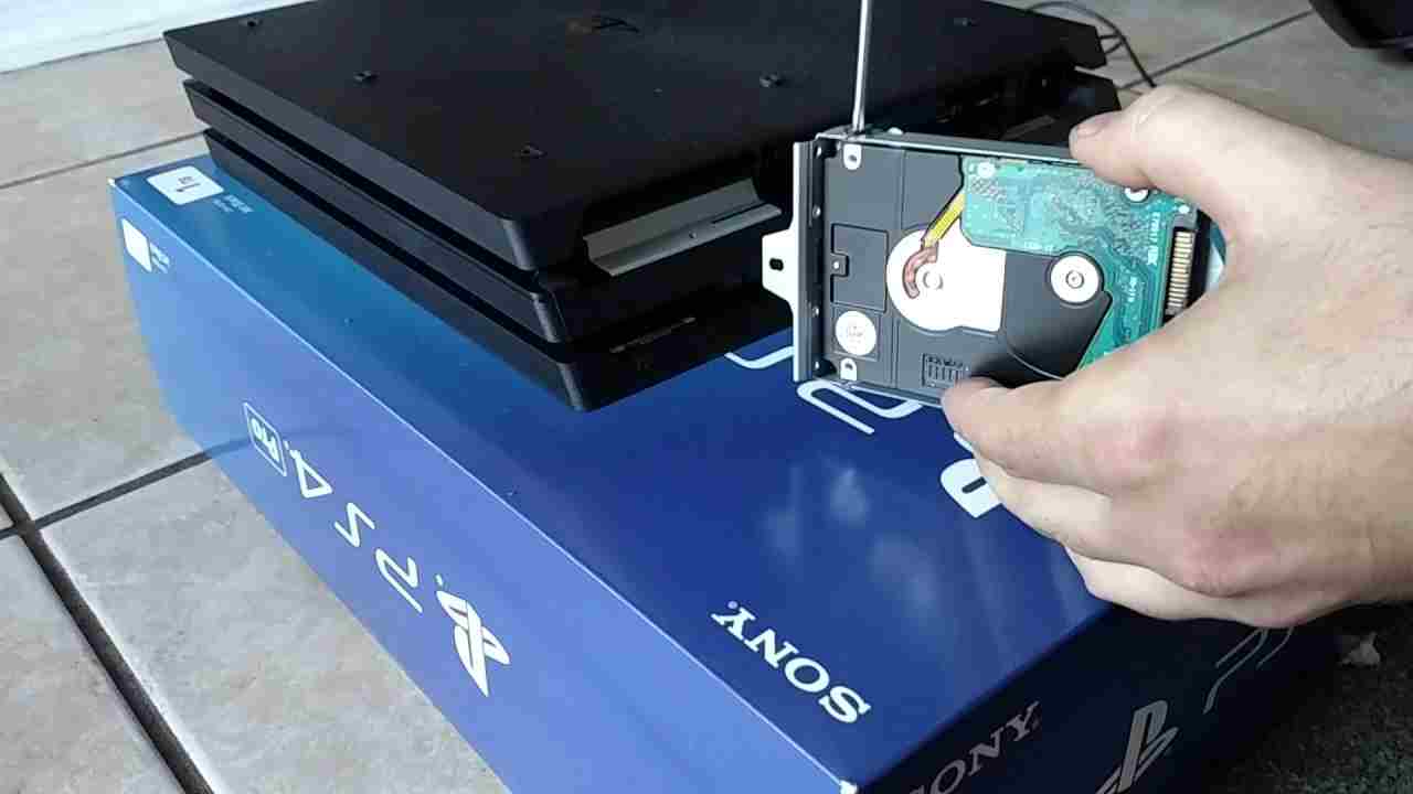 Upgrade PS4 Pro hard drive