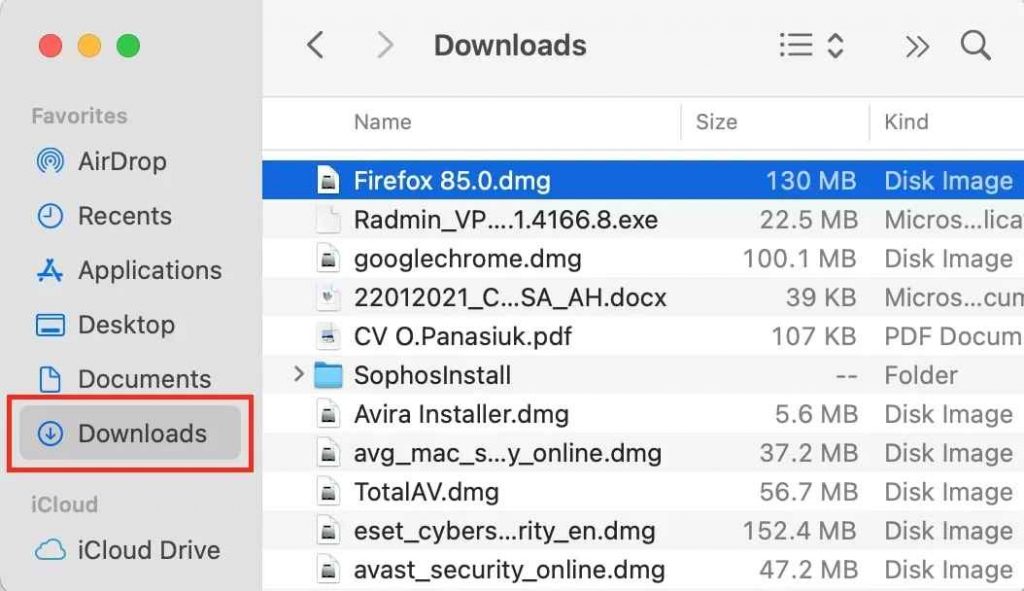 Clean up the Downloads folder to free up space on Mac
