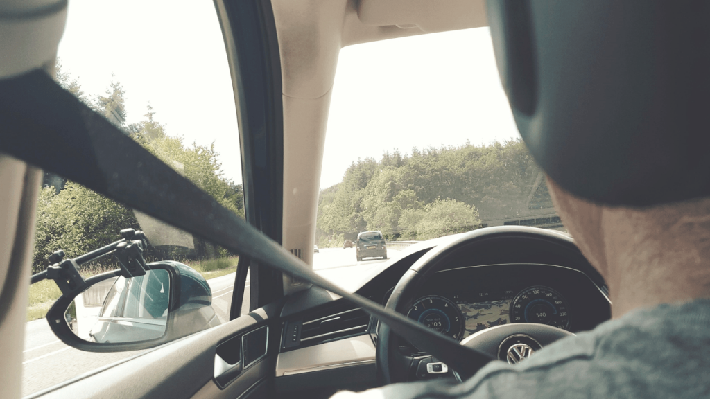 Tips For Truck Drivers  How To Stay Safe And Avoid Accidents - 18