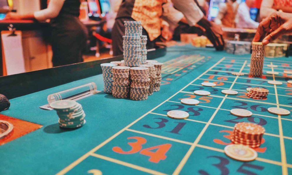 NON GAMBLING ENTERTAINMENT AT CASINO